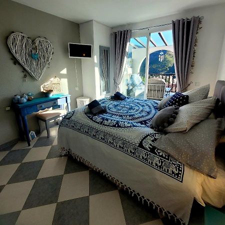 Benahavis Village Penthouse Apartment, 2 Bedrooms, Stunning Views, Swimming Pool !! מראה חיצוני תמונה