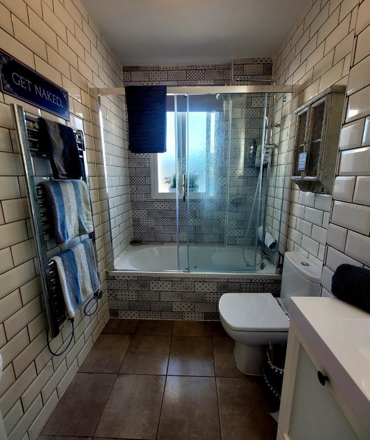 Benahavis Village Penthouse Apartment, 2 Bedrooms, Stunning Views, Swimming Pool !! מראה חיצוני תמונה